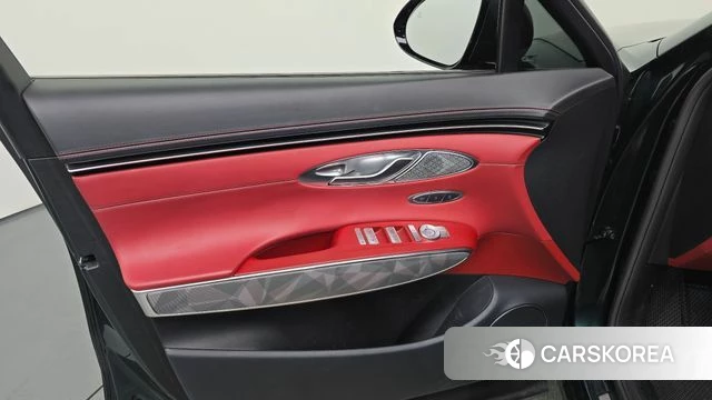 Genesis GV70 id 4355632 из Кореи 16