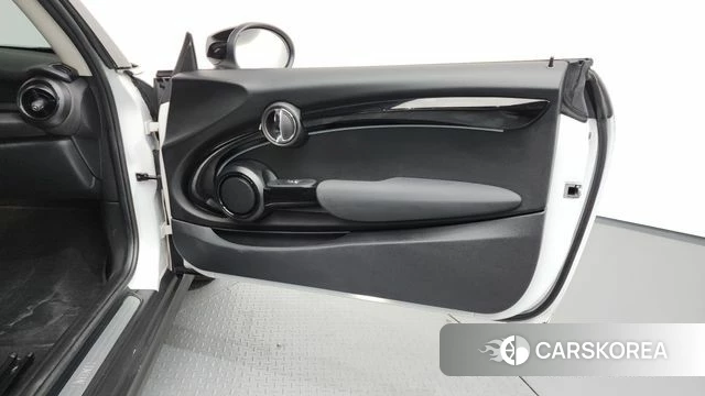 Mini Cooper id 4847967 из Кореи 16