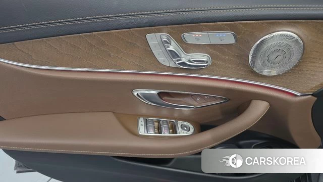 Mercedes-Benz E-Class W213 id 4609478 из Кореи 16