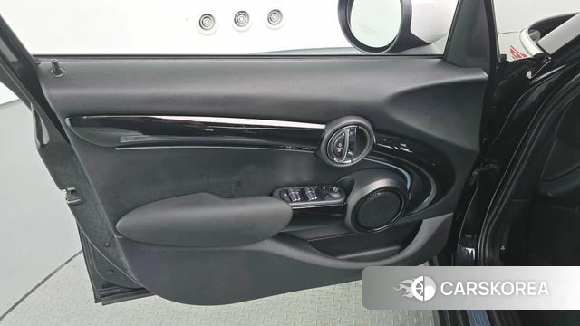 Mini Cooper id 4572033 из Кореи 16