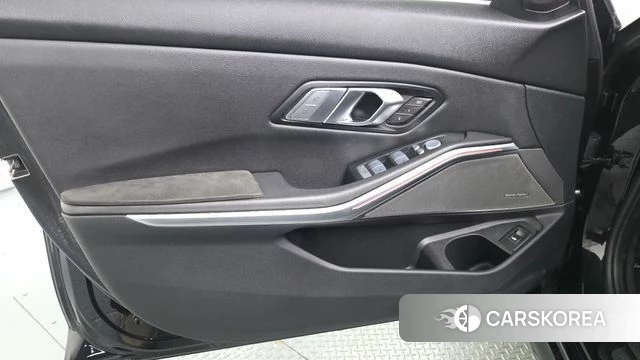 BMW 3 Series (G20) id 4623305 из Кореи 16