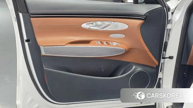 Genesis GV70 id 4720090 из Кореи 16