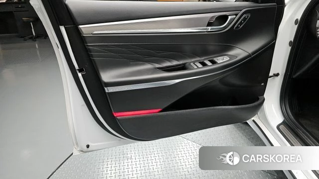 Hyundai The New Grandeur IG id 4356207 из Кореи 16