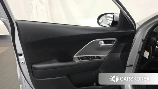 Kia Niro Plus id 4793229 из Кореи 16