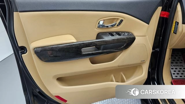 Kia The New Carnival id 4727919 из Кореи 16