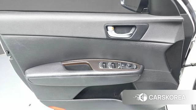 Kia The New K5 2nd generation id 4615432 из Кореи 16
