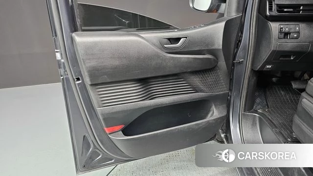Hyundai Staria id 4355815 из Кореи 16