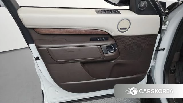 Land Rover Discovery 5 id 4339812 из Кореи 16