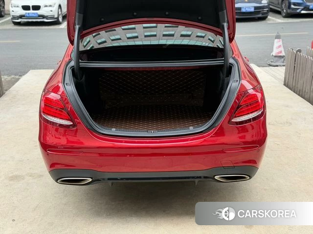 Mercedes-Benz E-class id 4211455 из Китая 16