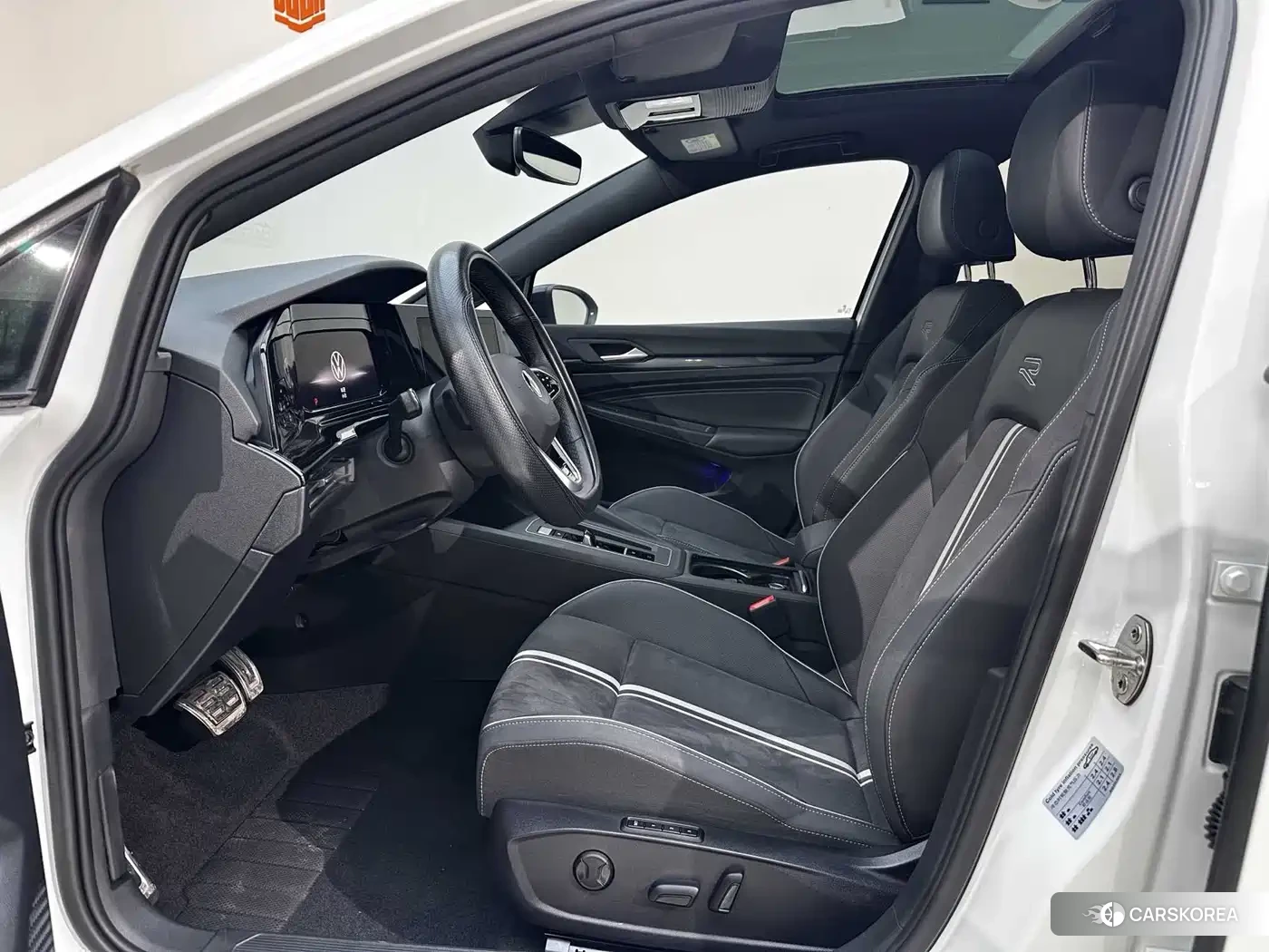 Volkswagen Golf id 4649350 из Китая 16