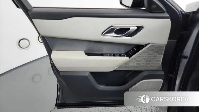 Land Rover Range Rover Velar id 4708389 из Кореи 16