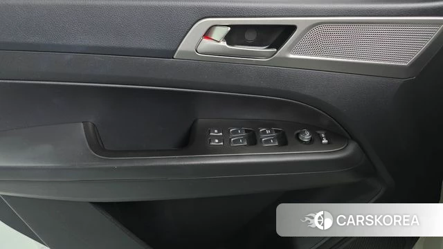Ssangyong Rexton Sports id 4325758 из Кореи 16
