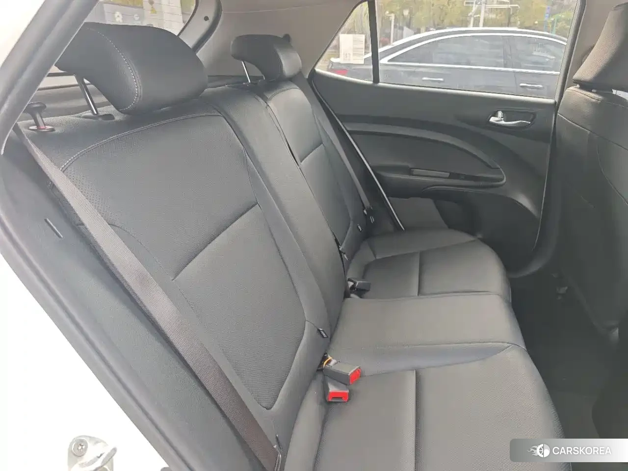 Kia KX1 id 4565169 из Китая 16