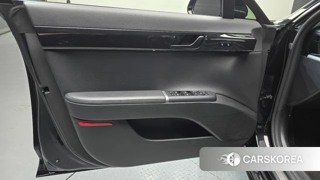 Hyundai Grandeur Hybrid (GN7) id 4349786 из Кореи 16