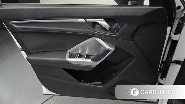 Audi Q3 (F3) id 4894910 из Кореи 16