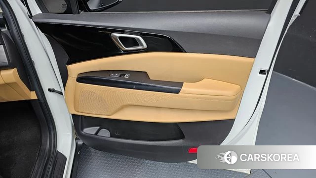 Kia Carnival 4th generation id 4396125 из Кореи 16
