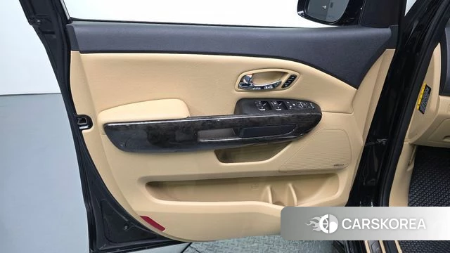 Kia The New Carnival id 4573882 из Кореи 16