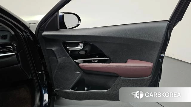 Kia The New Niro id 4603936 из Кореи 16