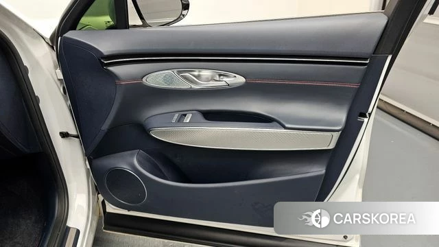 Genesis GV70 id 4489678 из Кореи 16