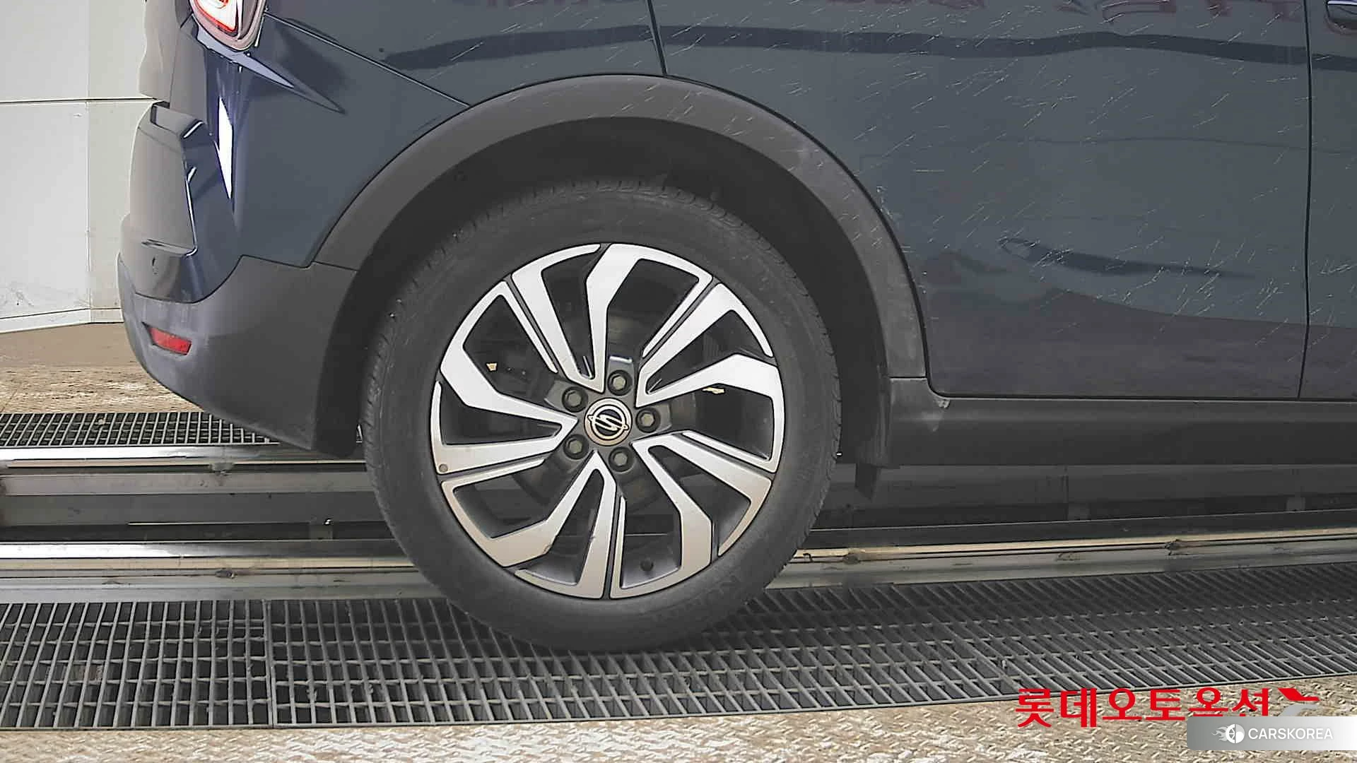 SsangYong Tivoli id 3888447 из Кореи 16