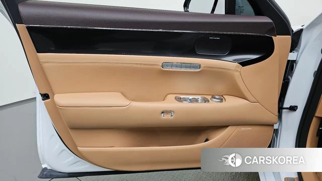 Genesis G90 (RS4) id 4719802 из Кореи 16