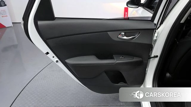 Kia Come New K3 id 4309968 из Кореи 16