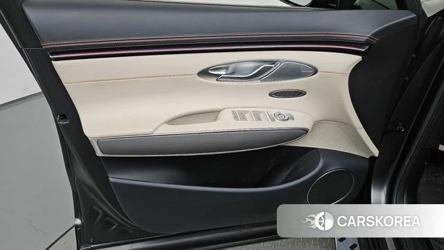 Genesis GV70 id 4571277 из Кореи 16