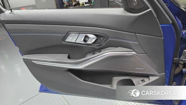 BMW 3 Series (G20) id 4196257 из Кореи 16