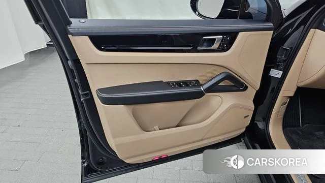 Porsche Cayenne (PO536) id 4223270 из Кореи 16