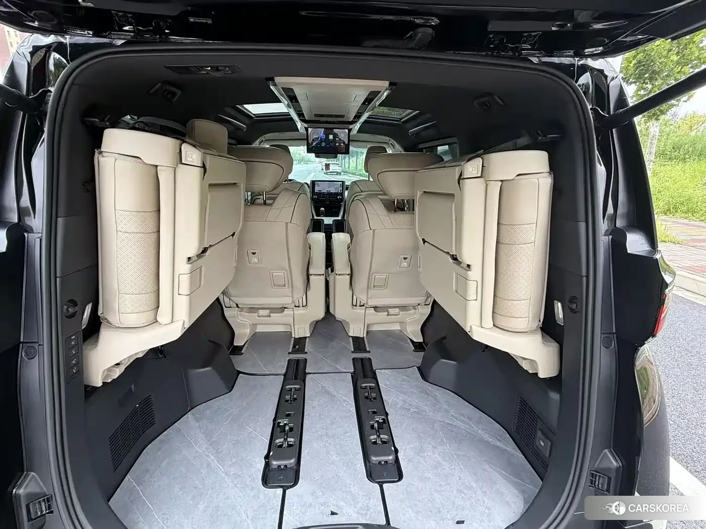 Toyota Vellfire id 4659738 из Китая 16