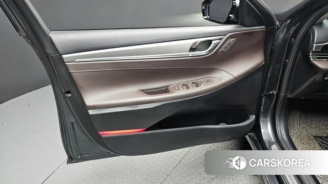 Hyundai The New Grandeur IG id 4501411 из Кореи 16
