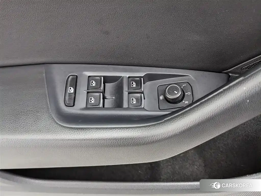 Volkswagen Magotan id 4548110 из Китая 16