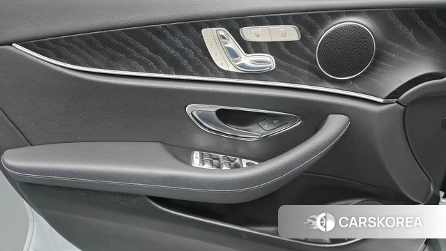 Mercedes-Benz E-Class W213 id 4536861 из Кореи 16