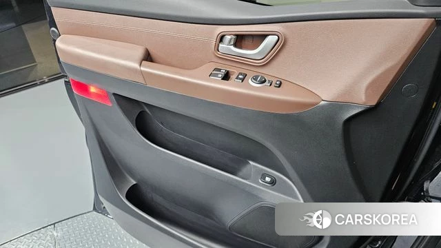 Hyundai The New Grand Starex id 4894914 из Кореи 16