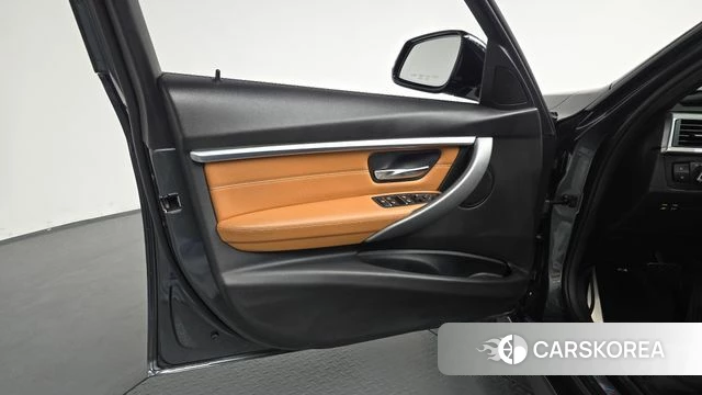 BMW 3 Series (F30) id 4225598 из Кореи 16