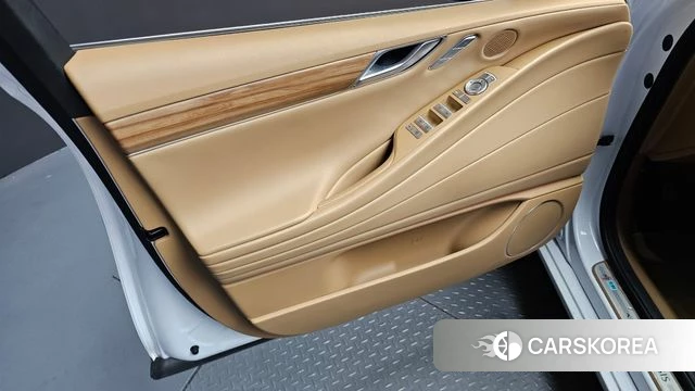 Genesis G80 (RG3) id 4388111 из Кореи 16