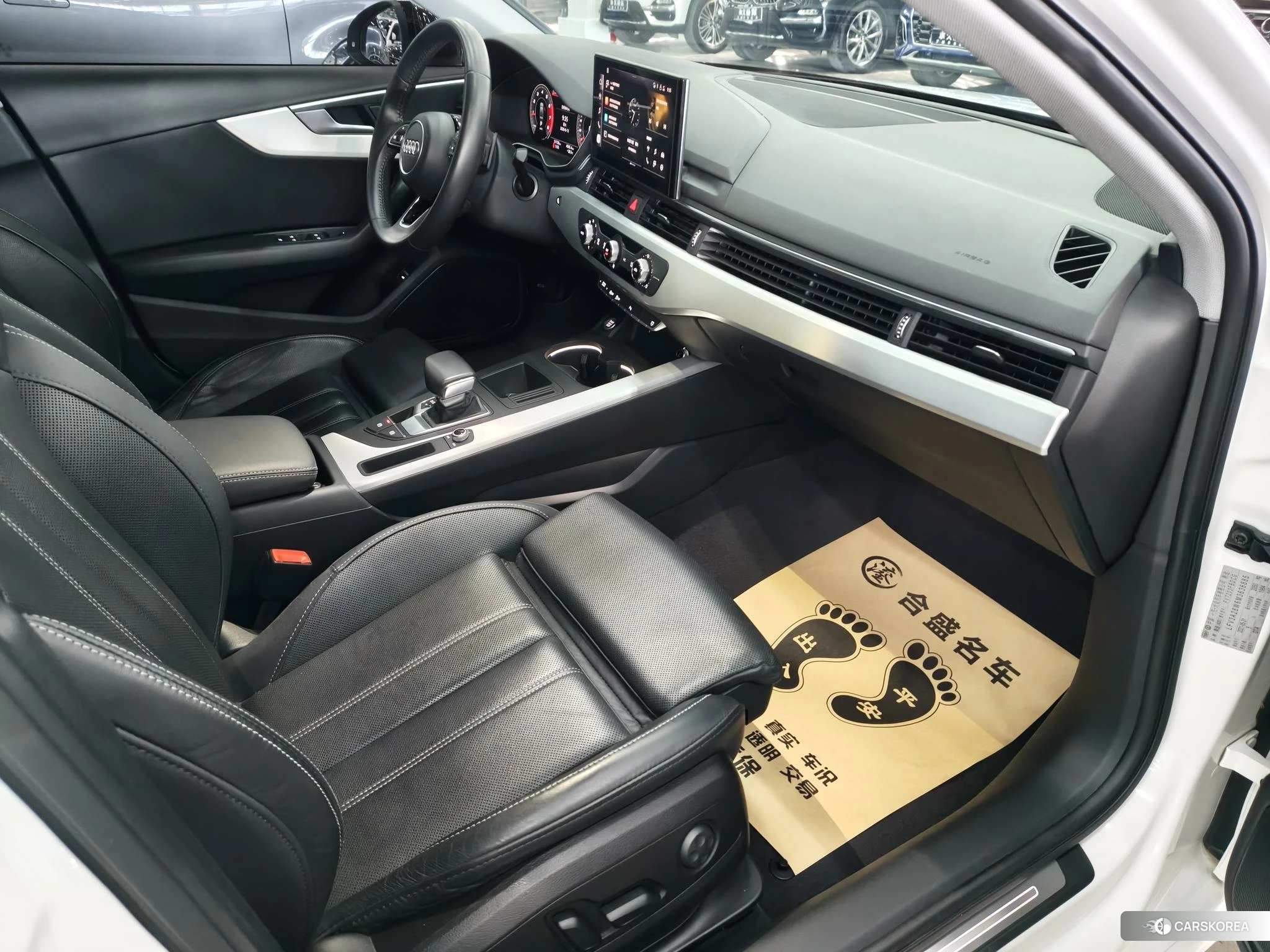 Audi A4L id 4467517 из Китая 16