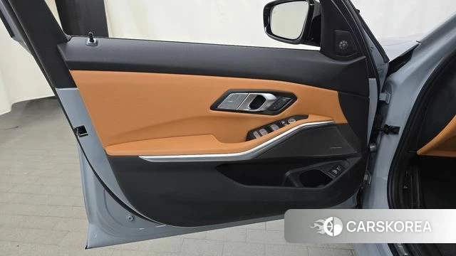 BMW 3 Series (G20) id 4748937 из Кореи 16