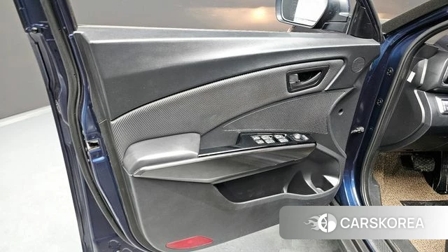 Ssangyong Berry New Tivoli id 4250632 из Кореи 16