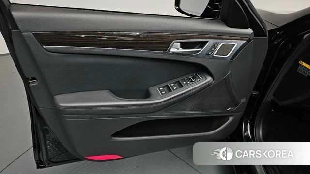 Genesis G80 id 4496395 из Кореи 16