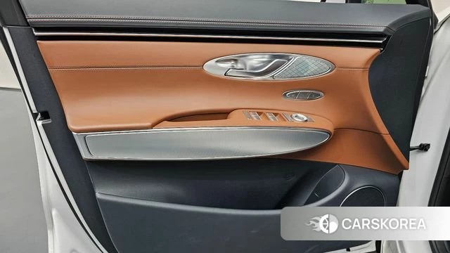 Genesis GV70 id 4641383 из Кореи 16