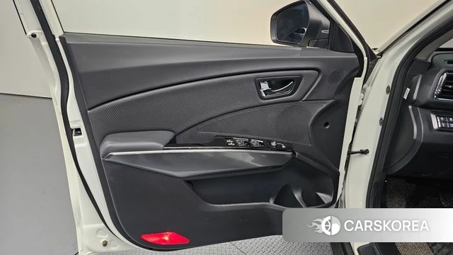 Ssangyong Berry New Tivoli id 4195831 из Кореи 16