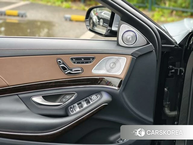 Mercedes-Benz Maybach S-class id 4238797 из Китая 16