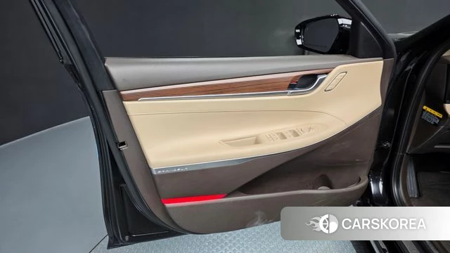 Hyundai Grandeur IG id 4684119 из Кореи 16
