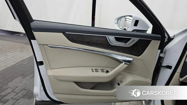 Audi A6 (C8) id 4609823 из Кореи 16