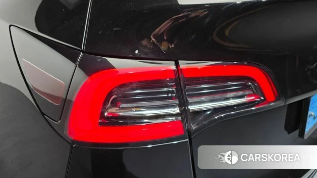 Tesla Model Y id 4414169 из Кореи 16