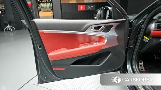 Genesis G70 id 4837320 из Кореи 16