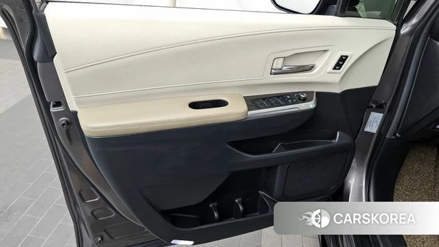 Toyota Sienna 4th Generation id 4422815 из Кореи 16