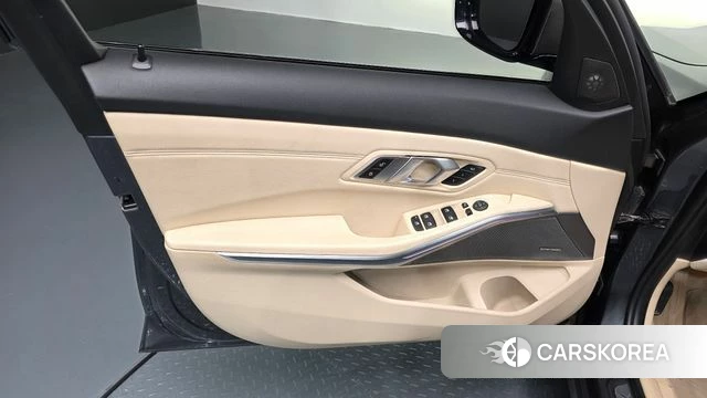 BMW 3 Series (G20) id 4882168 из Кореи 16