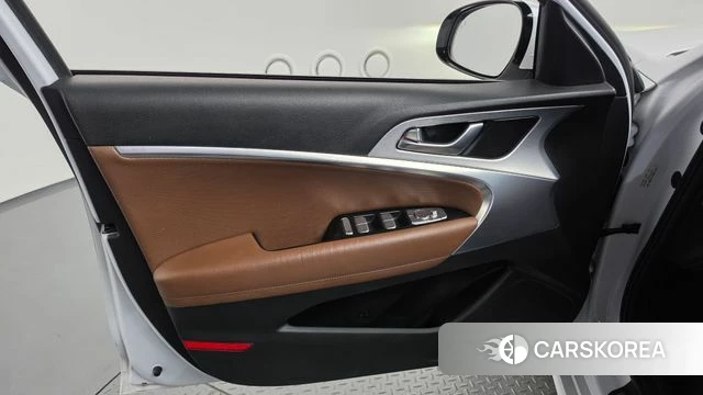 Genesis G70 id 4795100 из Кореи 16